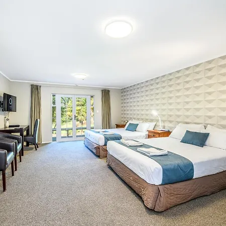 Northridge Golf Resort Orewa Exterior photo